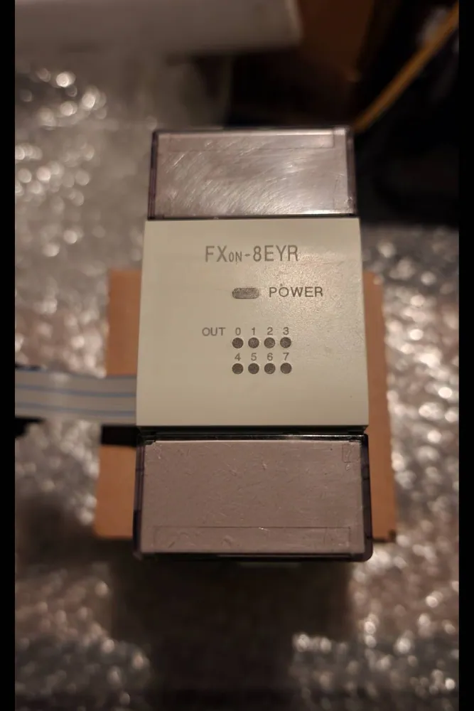 FX0N-8EYR-ES/UL PLC