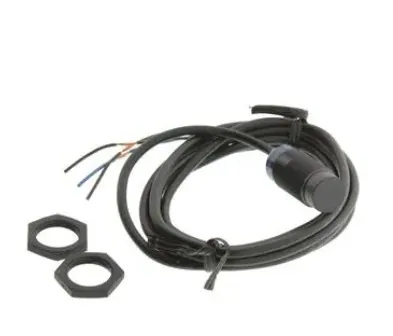 XS4P18AB110 SENSOR