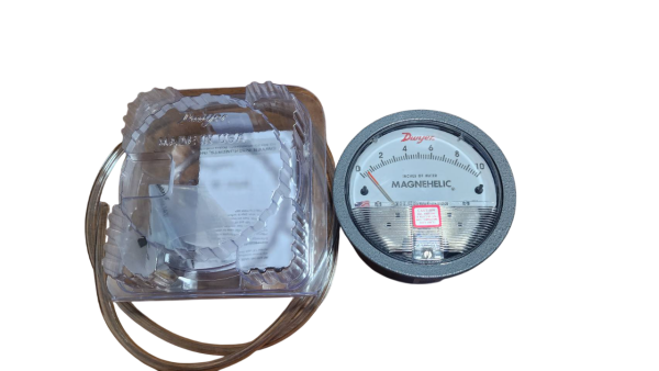 Dwyer 2010 Magnehelic - Image 2