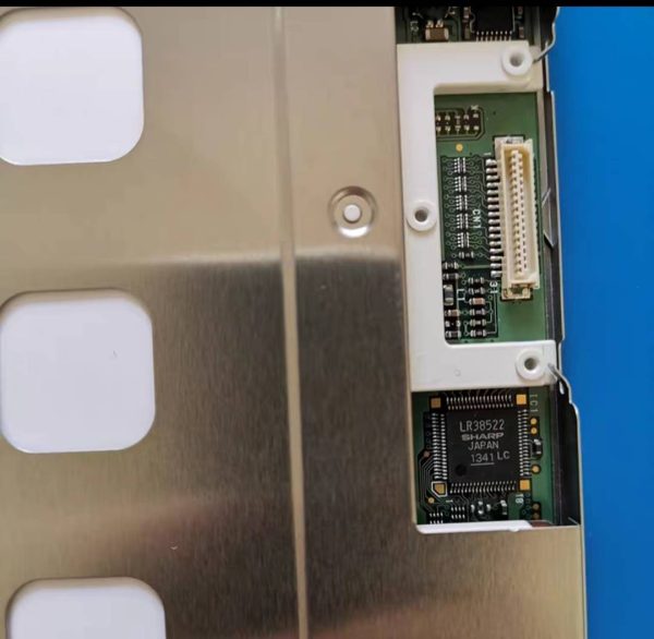 LQ104V1DG21 - Image 2